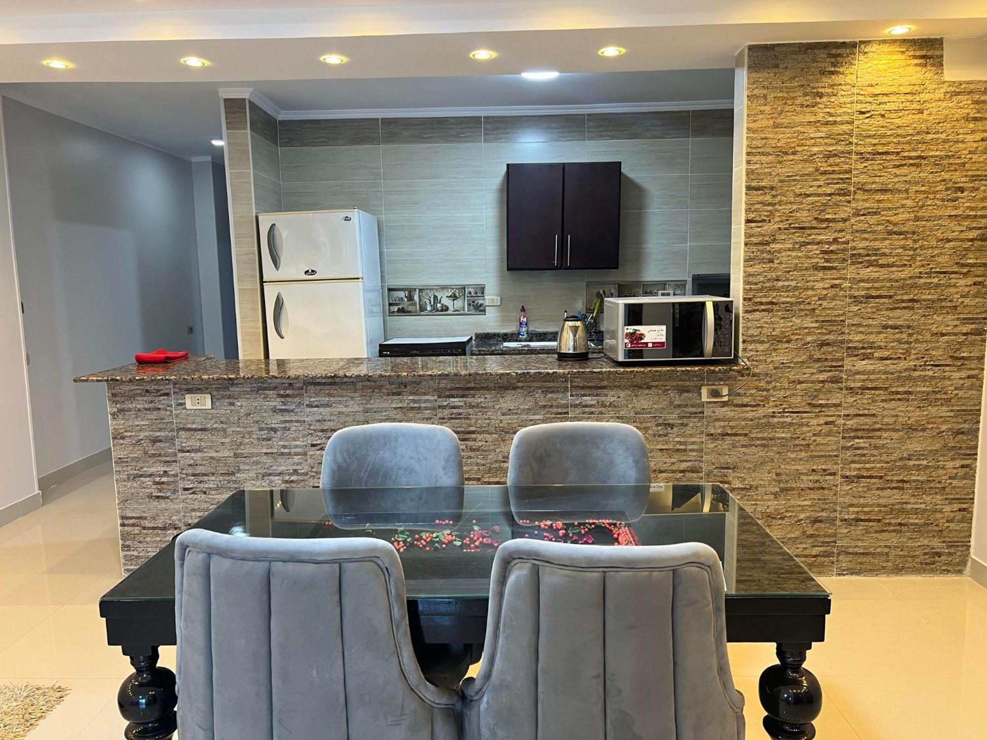 Comfy Luxurious Apartments In Central Location In Mansheyet El Bakry East Kahire Dış mekan fotoğraf