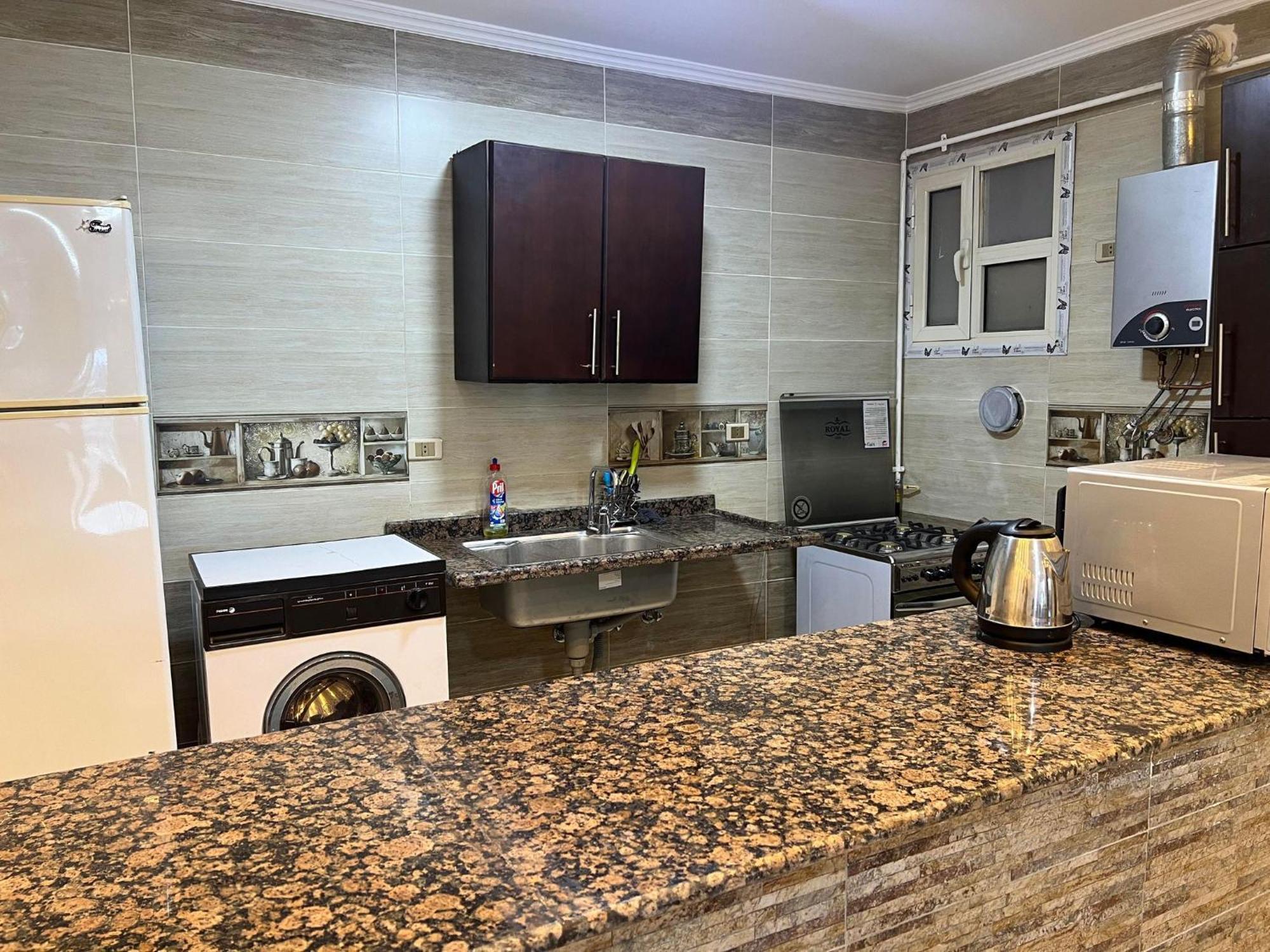 Comfy Luxurious Apartments In Central Location In Mansheyet El Bakry East Kahire Dış mekan fotoğraf